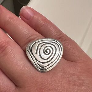 Rose design pure silver ring